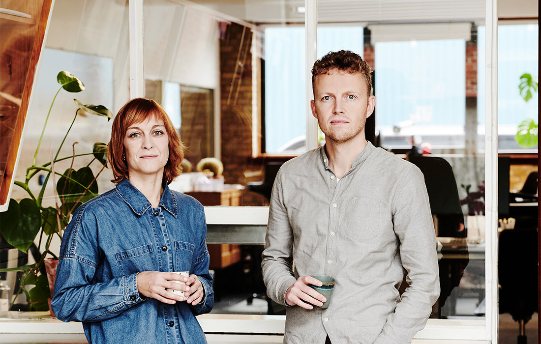 Portræt af designerne Thomas Steffensen og Pia Würtz Mogensen, grundlæggere af designstudiet Steffensen & Würtz.