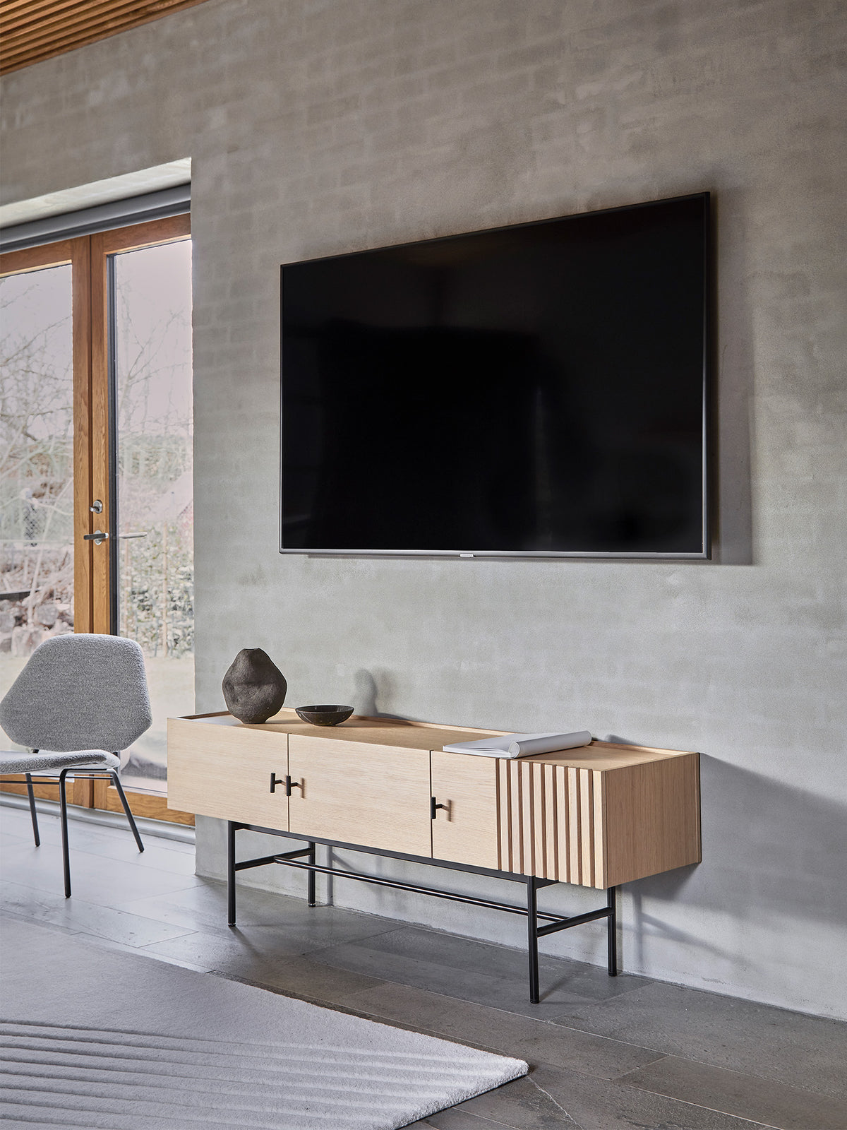 Array Lav Skænk (150 cm) - Eg