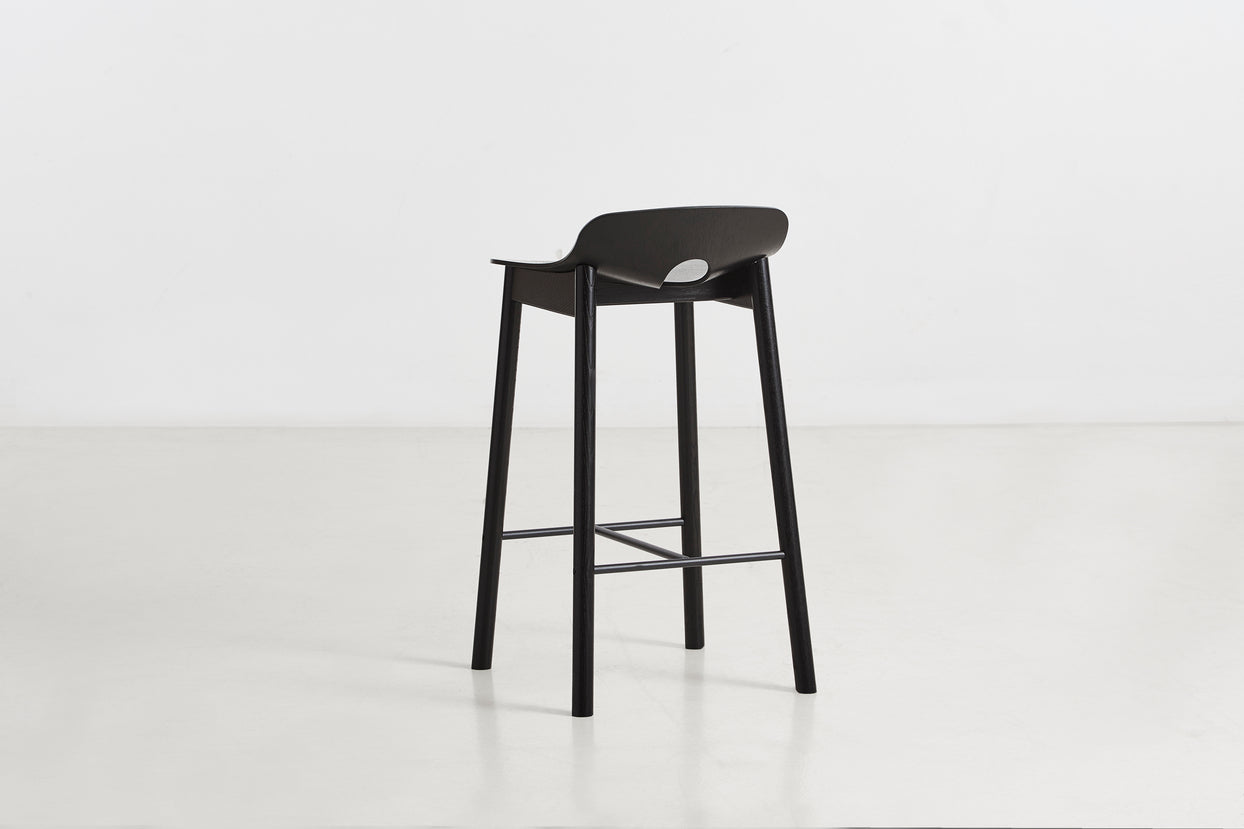 Mono Barstol (65 cm) - Sort