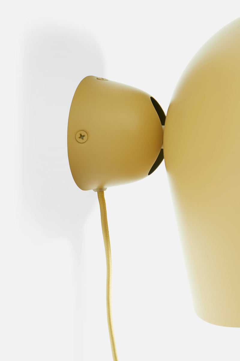 Kuppi wall lamp 2.0 - Mustard yellow