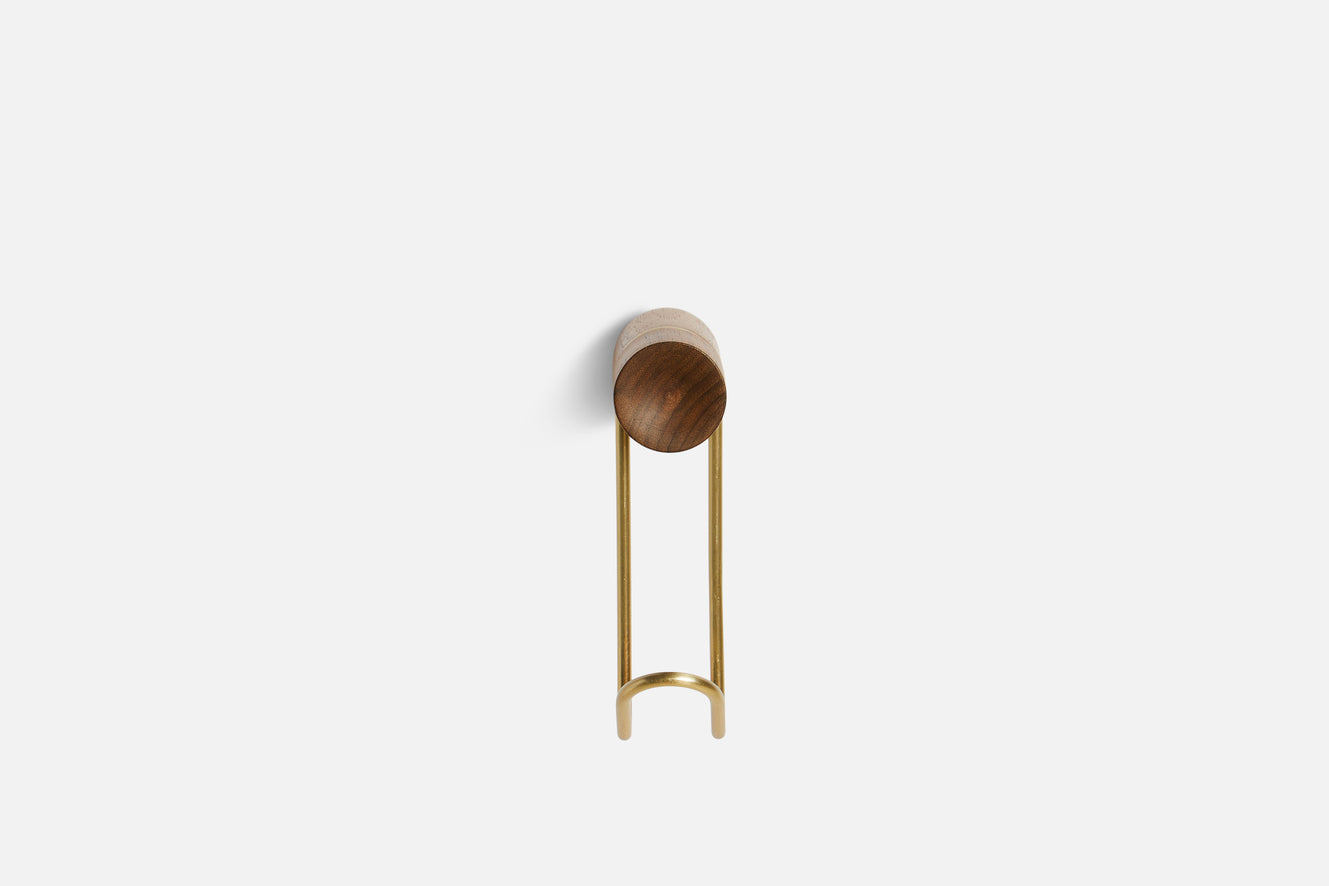 Around Knage (lille) - Valnød/Messing