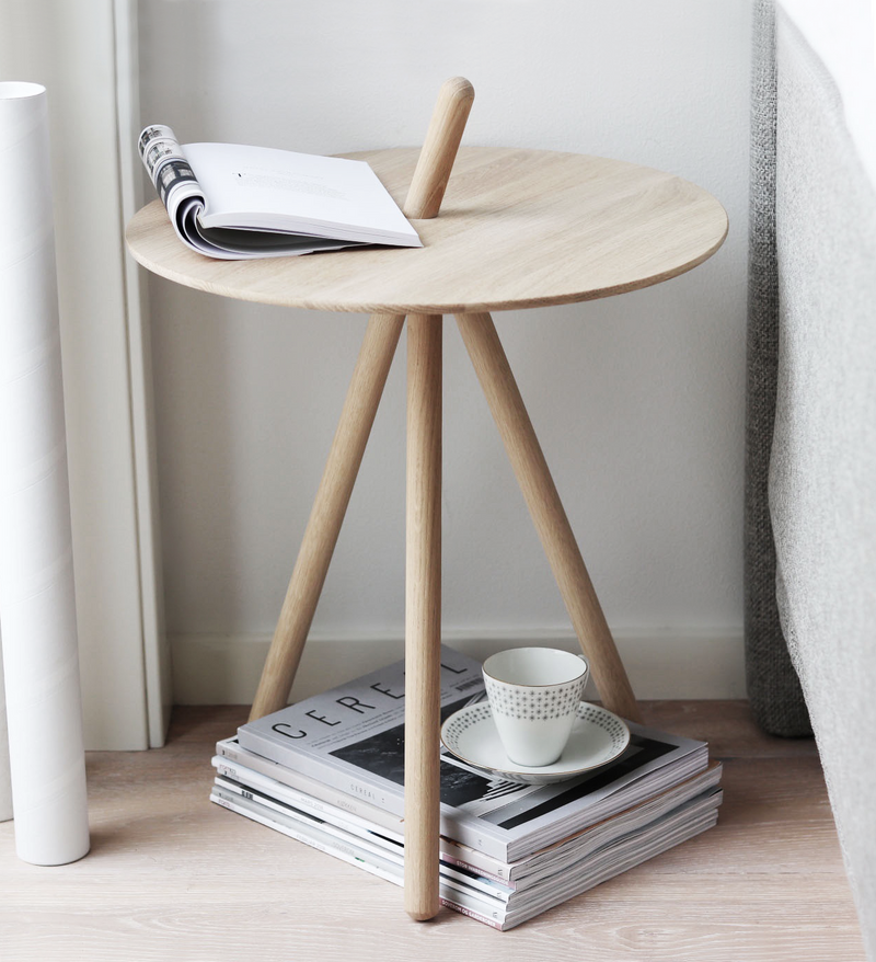 Come Here side table - Black