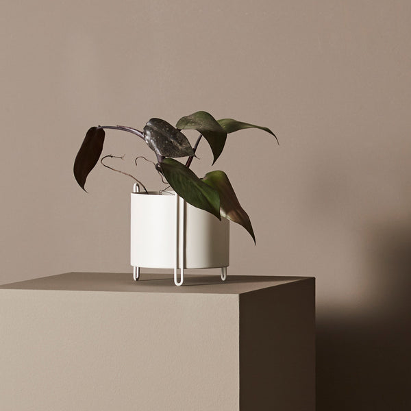 Pidestall planter (Small) - Grey