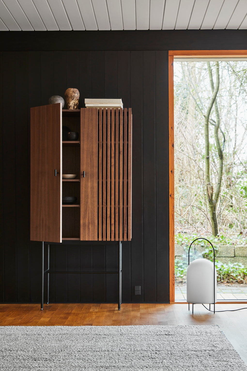 Array Kabinet (80 cm) - Valnød