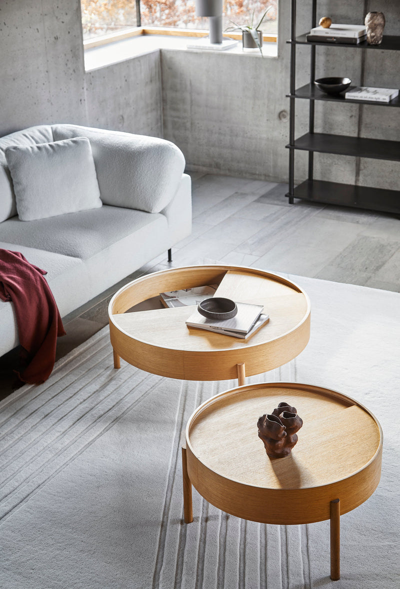 Arc coffee table (66 cm) - Oiled oak